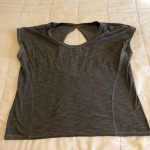 Lululemon top